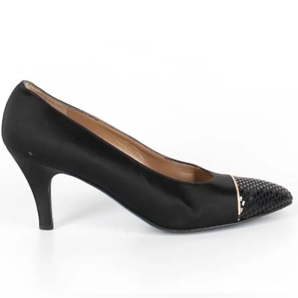St. John Vintage Black Satin‎ Pumps Paillette on toe size 7 AA